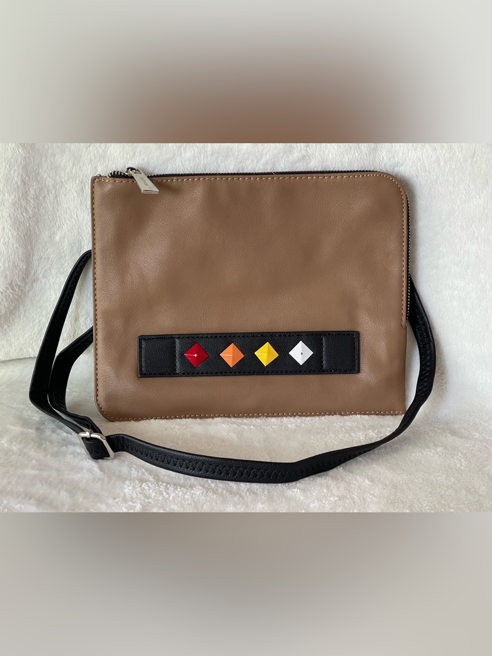 Carpisa crossbody brown and black purse bag diamond shaped accents studs 90’s